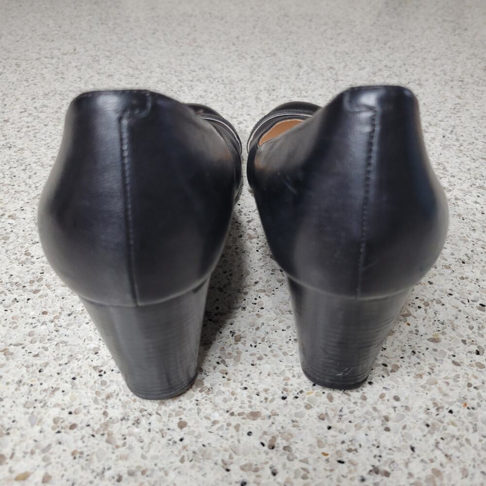 Cole Haan Grand OS Black Leather Closed Round Toe Gold Buckle Wedge Heel✨️9B - Picture 6 of 15